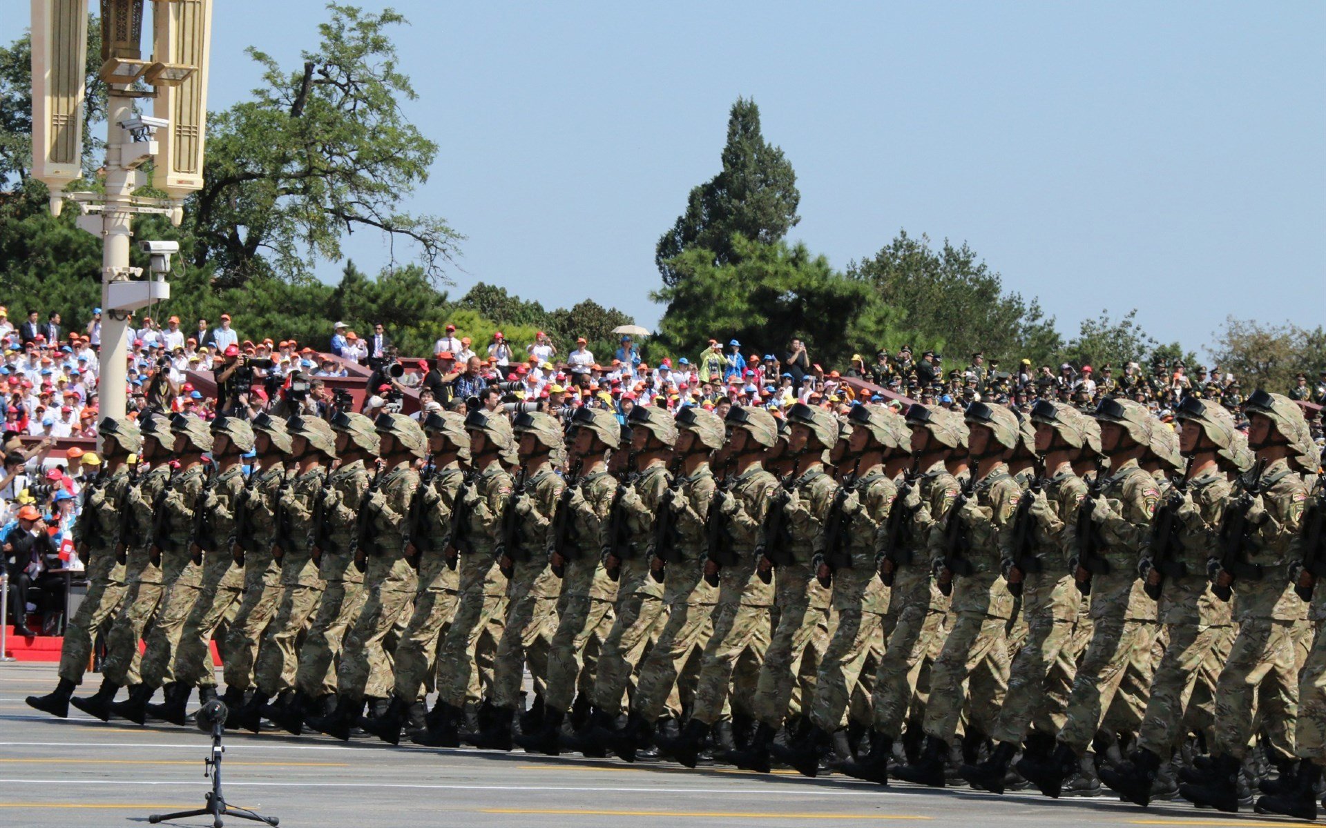 少数泳将表现稳定，突破性成果值得鼓励，少数民族百度百科