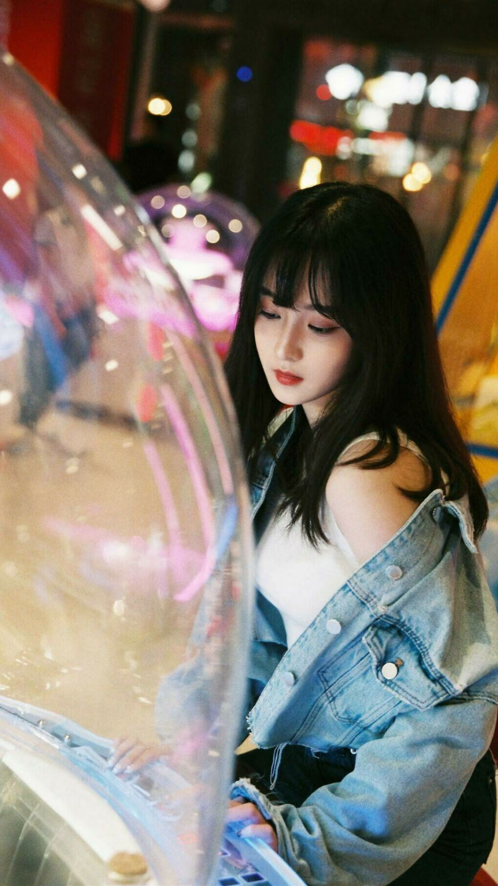 阿曼男篮在西亚锦标赛中奋勇作战，期待奥运突破，阿曼进球