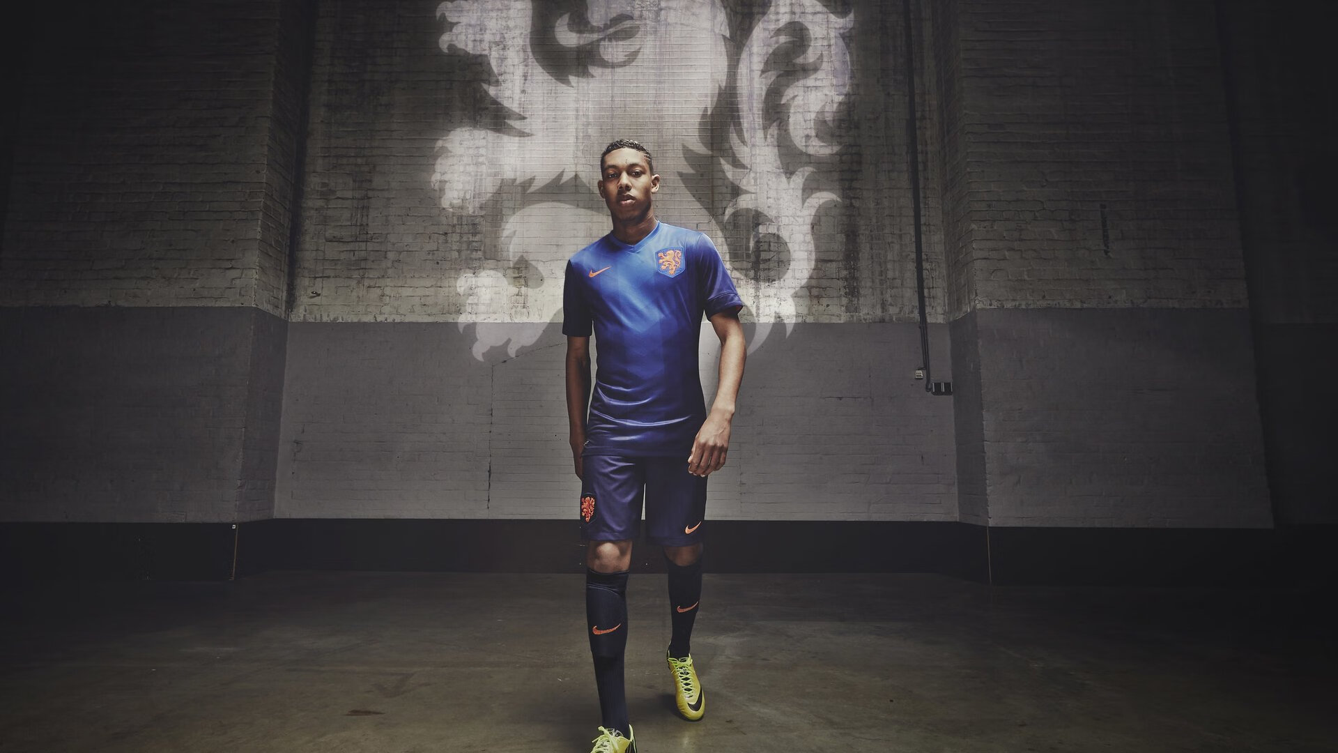 九游体育网站-世界杯中国青年队爆冷 球迷反应两极分化,世界杯中国队形势